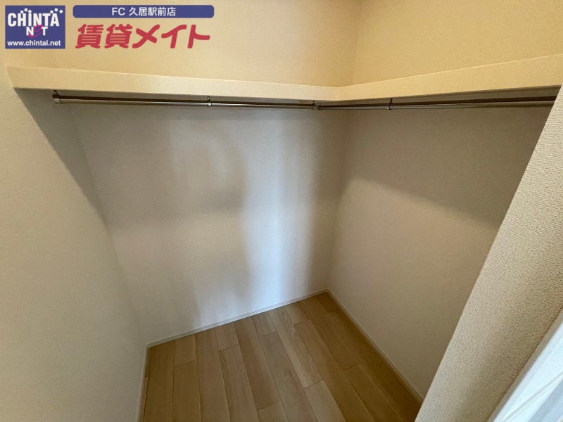 収納　別物件同型タイプ