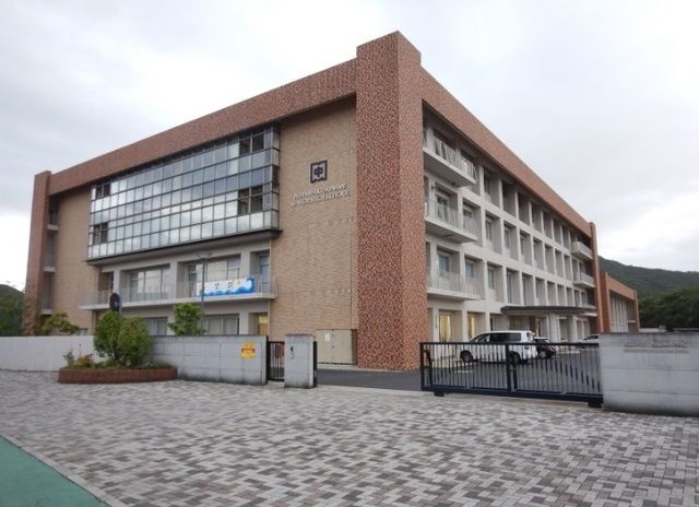 中学校　西脇南中学校（中学校）まで600m