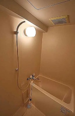 バス・シャワールーム　別部屋参考写真となります。
