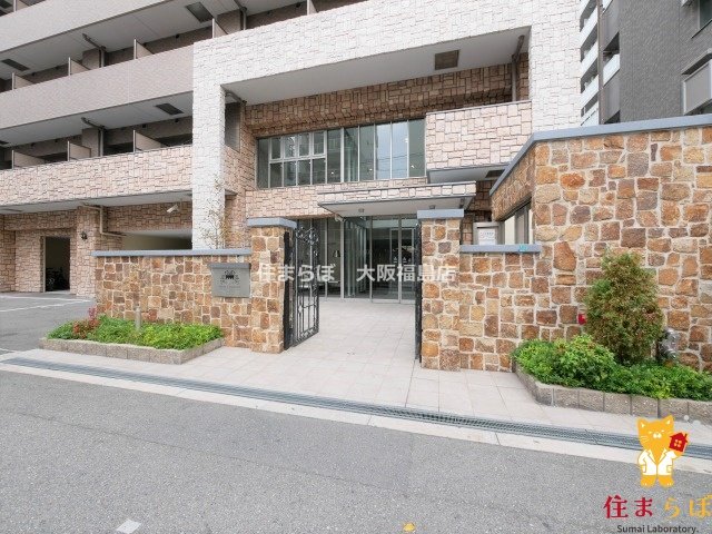 エントランス　共用部の印象も大切に