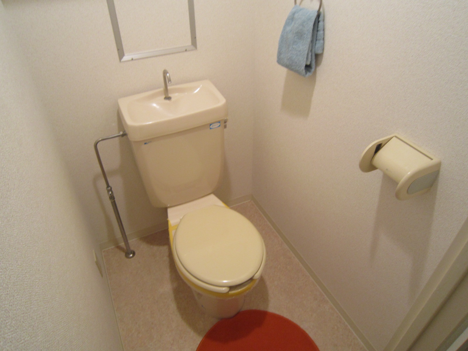 トイレ　トイレ