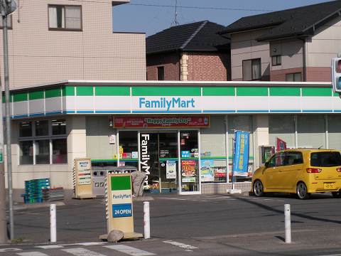 コンビニ　ファミリーマート深谷南大通り店（コンビニ）まで279m