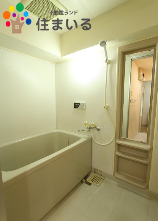 バス・シャワールーム　※別部屋参考写真となります