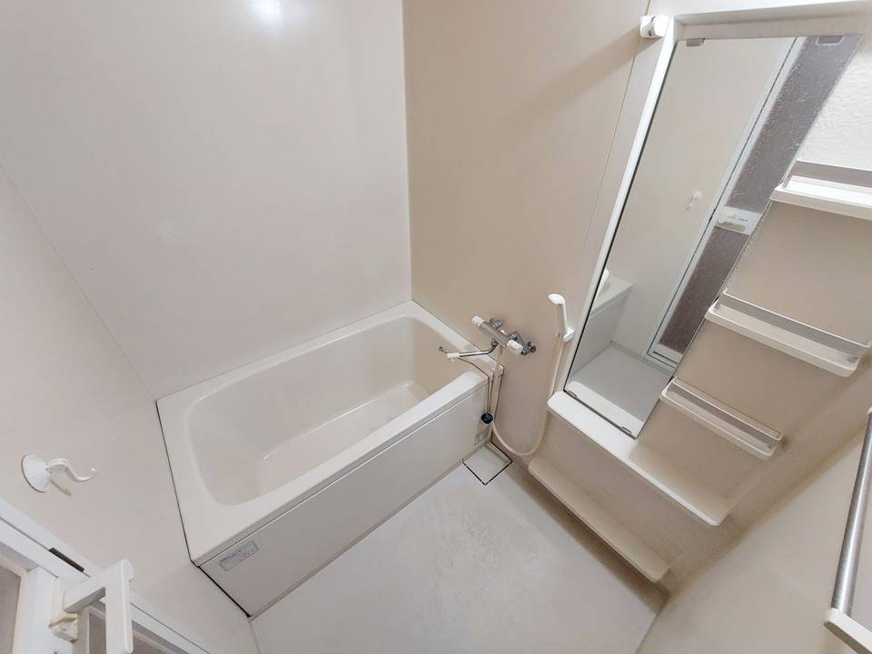 バス・シャワールーム　浴室