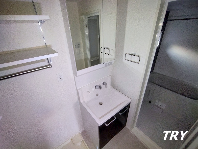 洗面設備　シャンプードレッサー付き