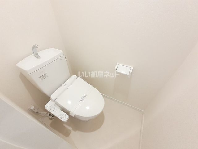 【Y sスクエア三里町のトイレ】