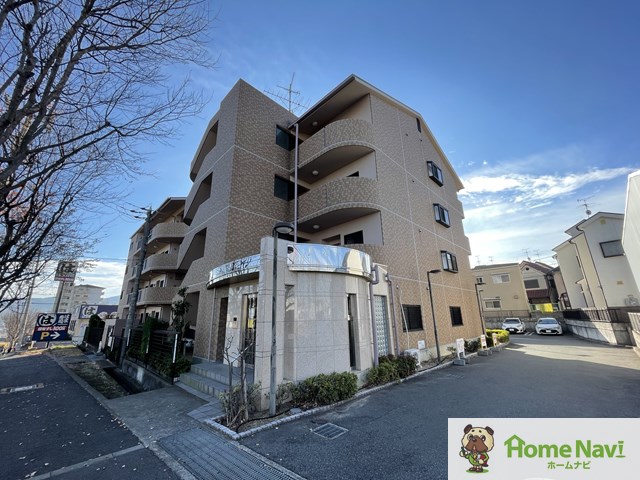 建物外観　「エンブレス」、現地待ち合わせでのご案内も可能です。