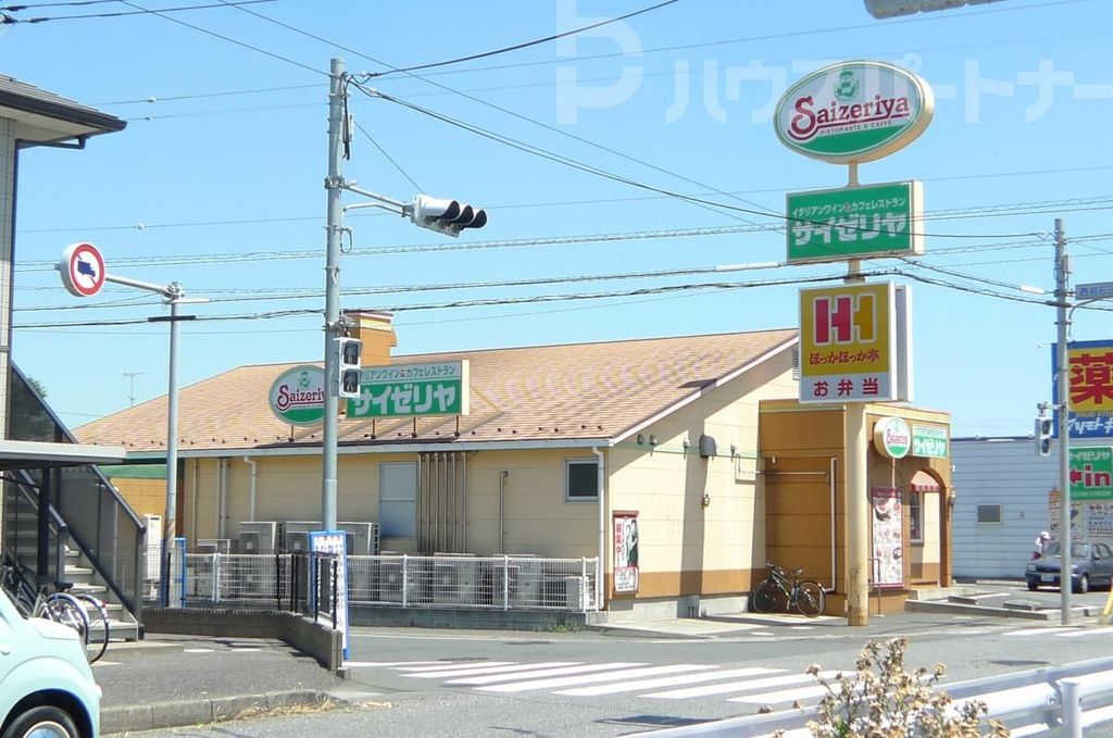 【流山市東初石のアパートの飲食店】