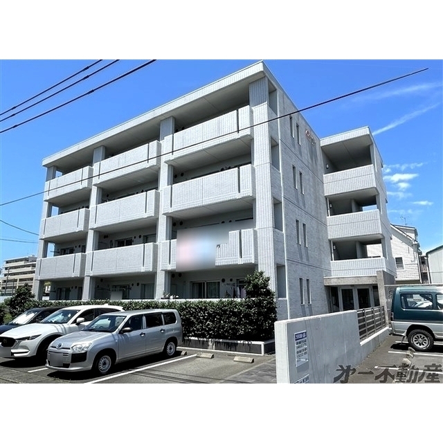 エントランス　建物外観