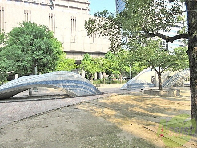 【プレサンス天満橋チエロの公園】