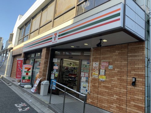 【大阪市住吉区長居のマンションのコンビニ】