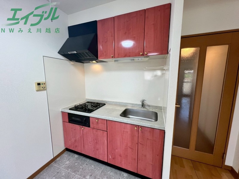 キッチン　同物件別室の画像です