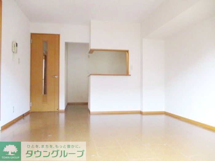居室・リビング　お問合せはタウンハウジングまで！※現地待合わせ相談可能