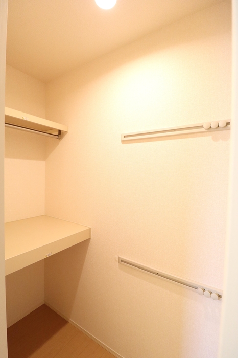 収納　ウォークインクローゼット