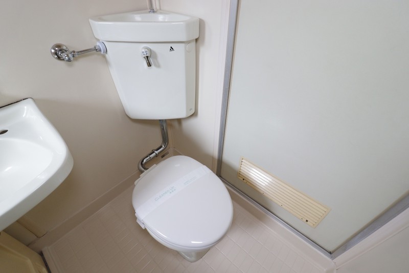 トイレ　浴室内