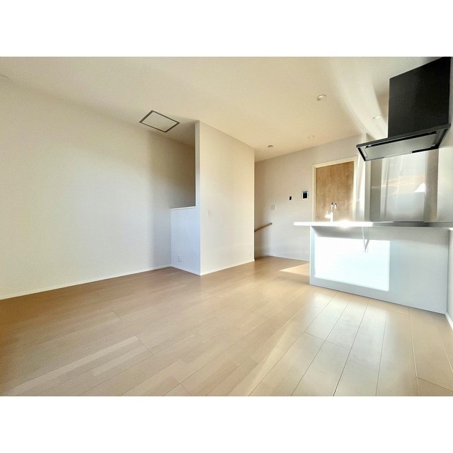 居室・リビング　同間取りＡ棟の写真となります。