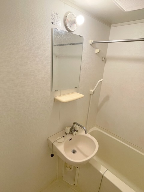 洗面設備　同仕様写真