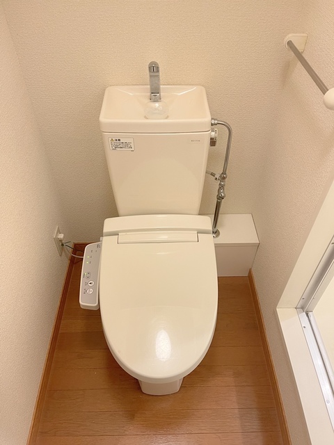 トイレ　同仕様写真