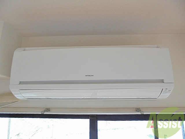 その他　暑い夏は清々しく、寒い冬はホッコリと過ごせるエアコン付きです