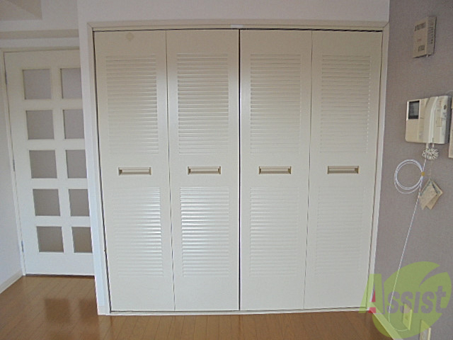 収納　大きな収納があります。これは嬉しいですね。オシャレサンにも◎