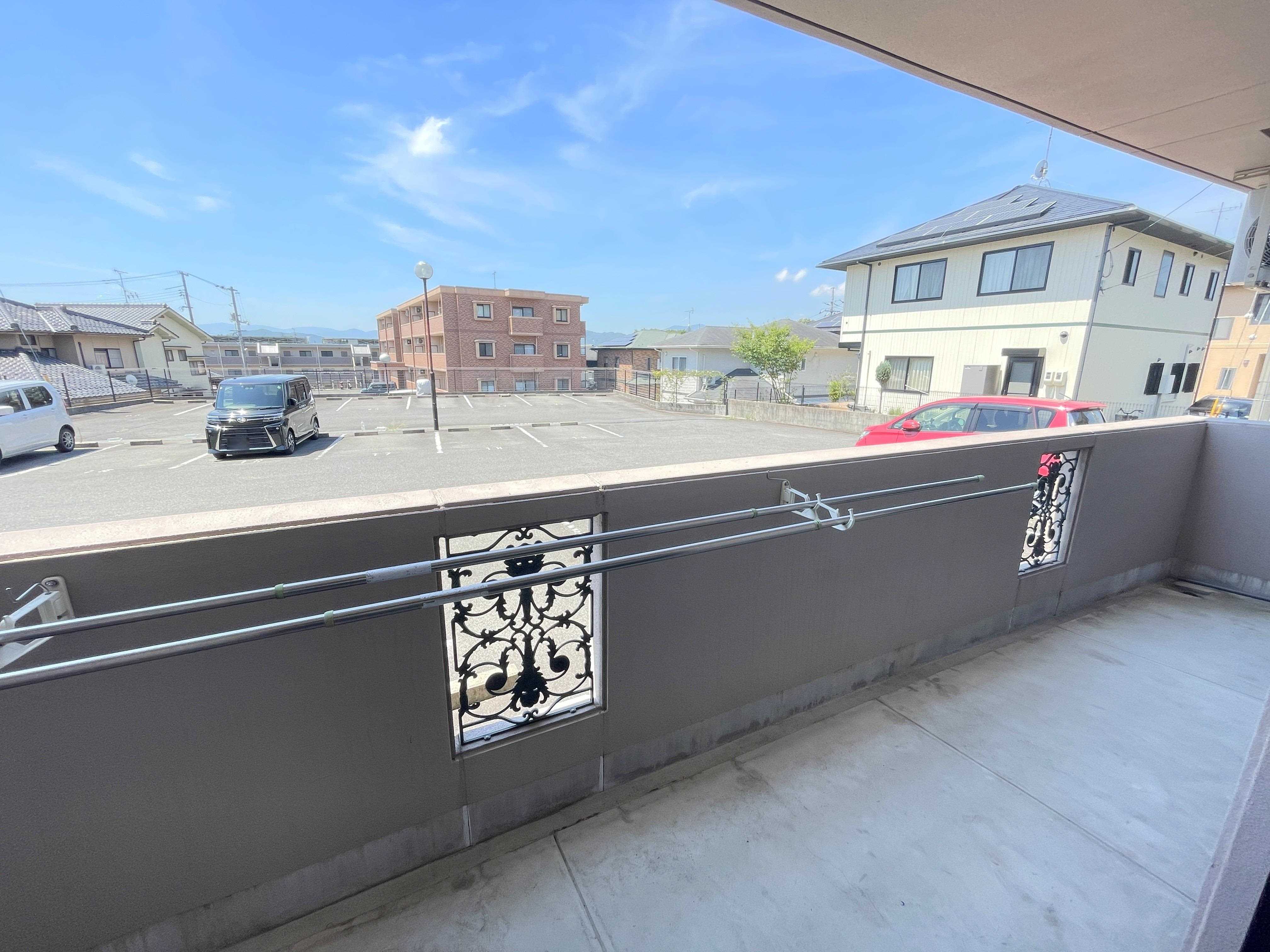 バルコニー　バルコニー（モデルルーム・反転）