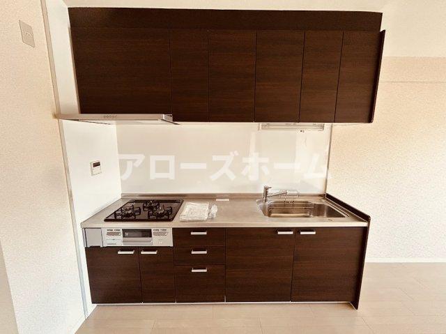 キッチン　※室内改装完了前の写真です。