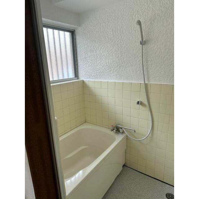 バス・シャワールーム　２０２５年８月　浴槽新設