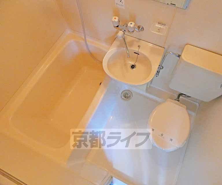 バス・シャワールーム　バスです。