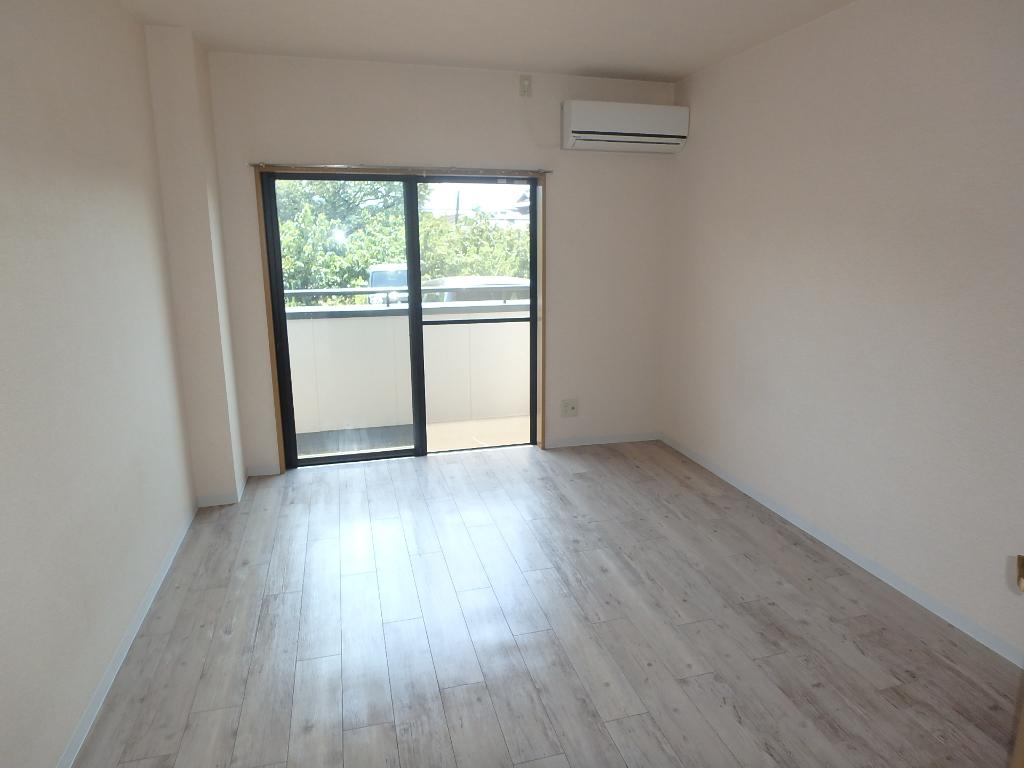 居室・リビング　同型イメージ