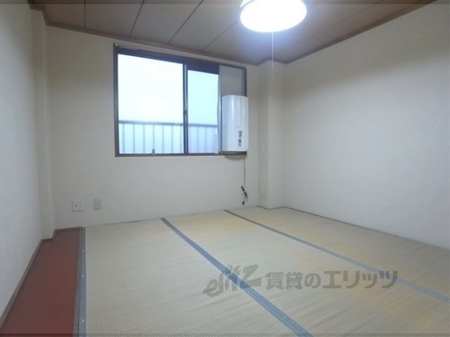 居室・リビング　居室