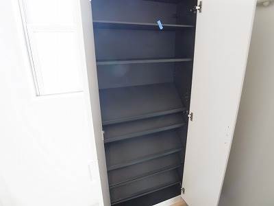 収納　ＰＡＲＫ　ＨＩＬＬＳ　ＳＨＩＮＪＹＵＫＵのシューズボックス