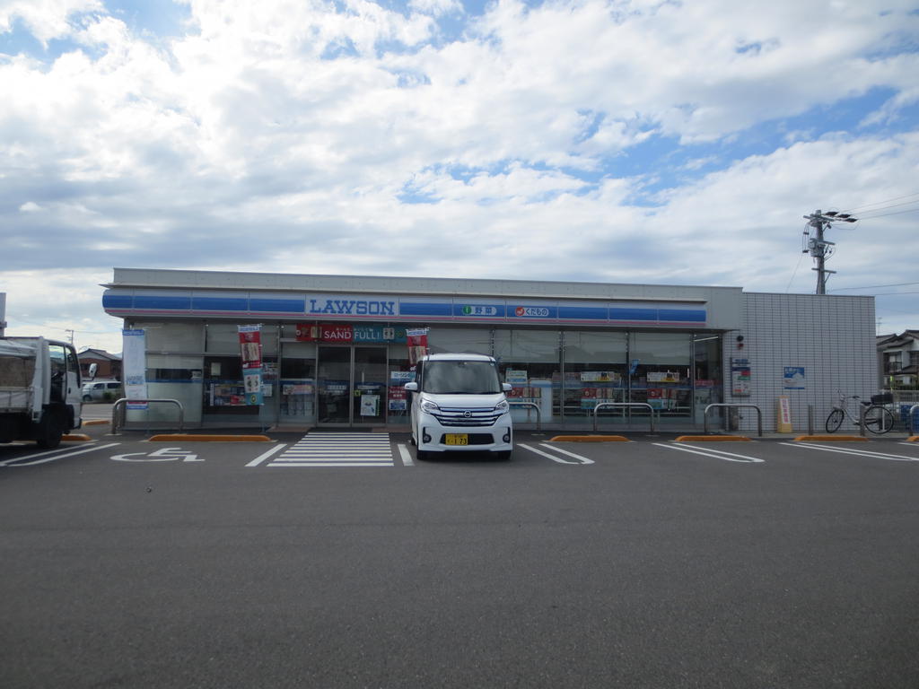 コンビニ　ローソン一宮奥町店（コンビニ）まで282m