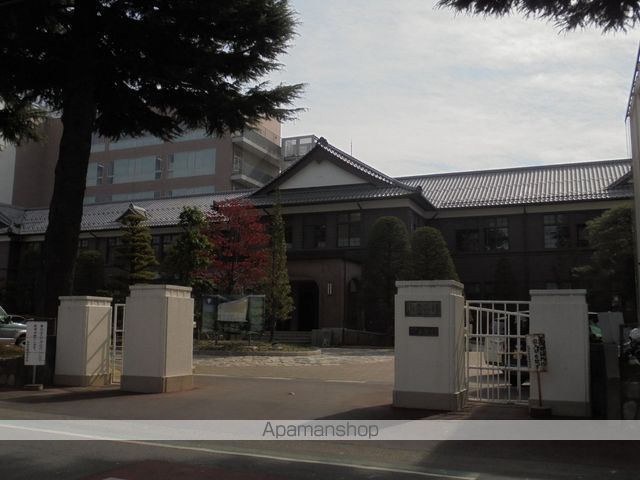 高校・高専　松商学園高等学校（高校・高専）まで1168m