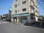 コンビニ　ファミリーマート京王多摩川店（コンビニ）まで930m
