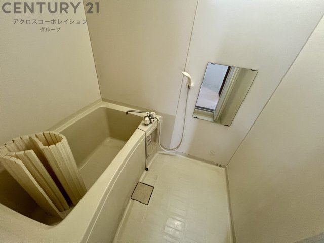 バス・シャワールーム　バストイレセパレートのシンプルな浴室です！