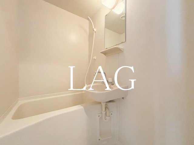 バス・シャワールーム　お風呂です。