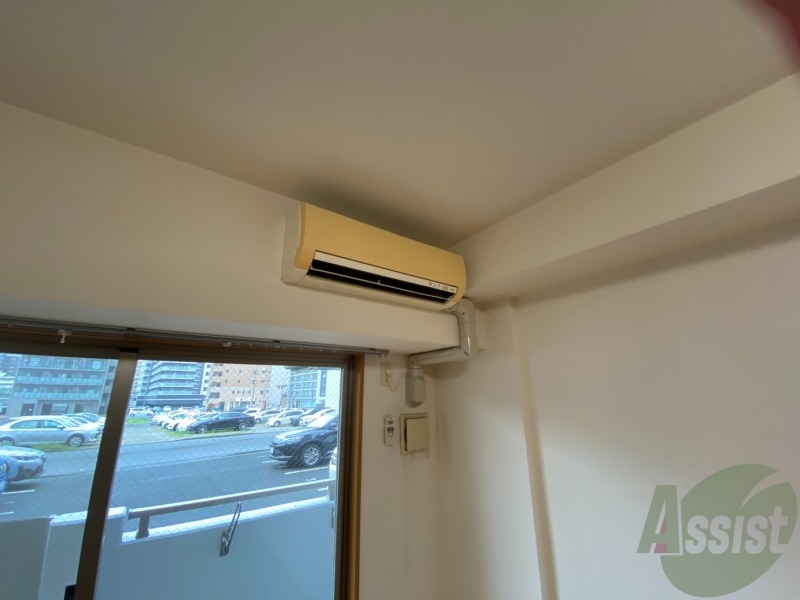 その他設備　リビングにエアコン設置してあります、暑い日も寒い日も快適です