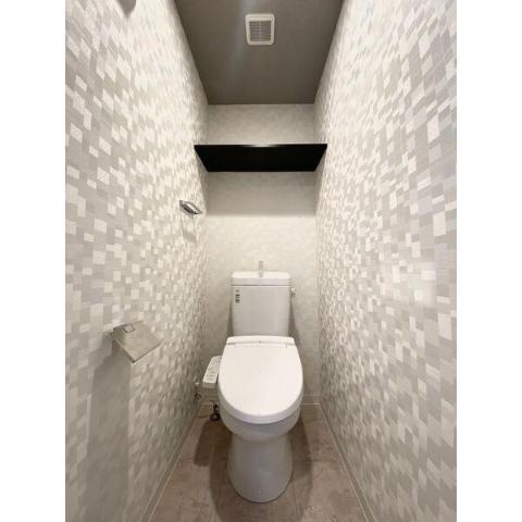 トイレ　トイレ