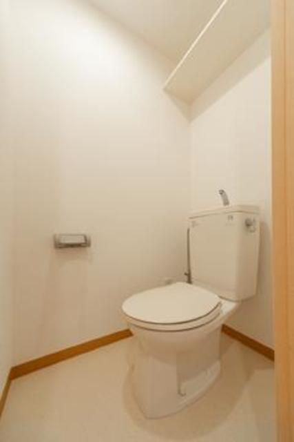 トイレ　写真は同タイプ住居です。