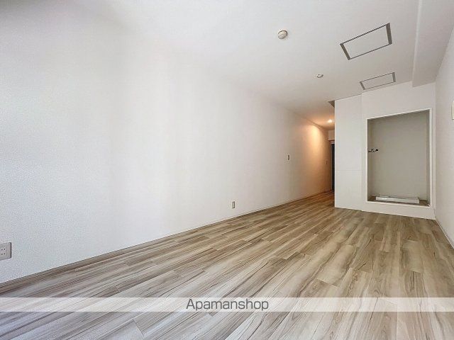 相鉄本線 平沼橋駅 徒歩8分 11階建 築43年の居間写真