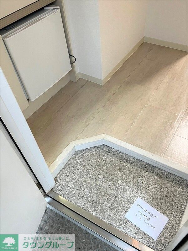 玄関　※同建物別室内写真　現況優先