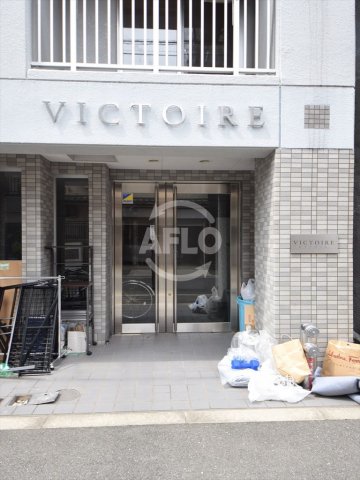 エントランス　ビクトワーレ　エントランス