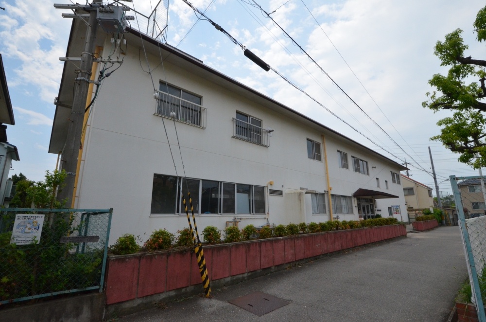 幼稚園・保育園　ひかり保育園（幼稚園・保育園）まで863m