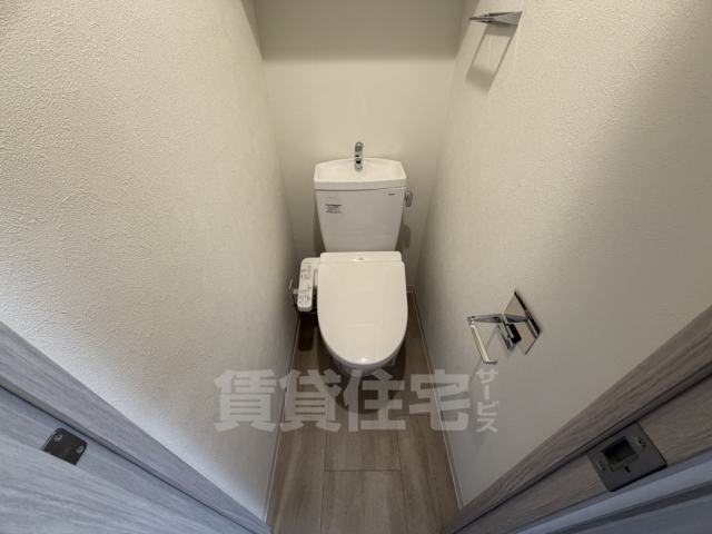 プレサンス九条グランデリーヴのトイレ写真