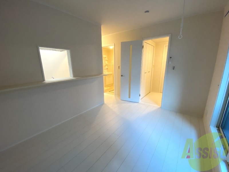 居室・リビング　約６．６帖の洋室になります。伸び伸び出来そうですね。