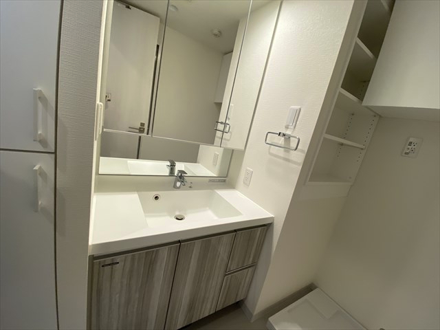 洗面設備　洗面所です