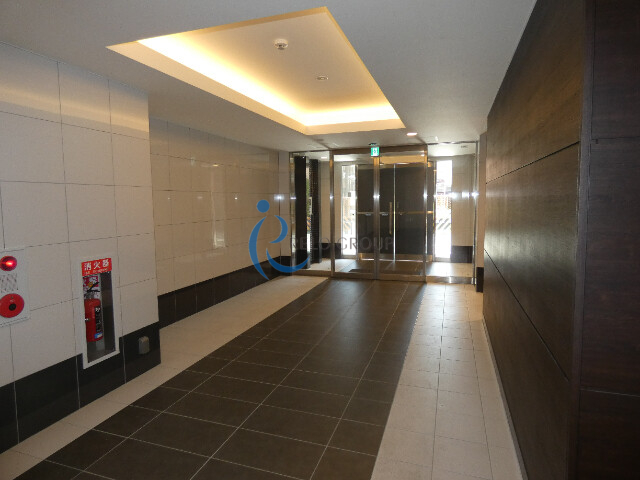 ロビー　同一シリーズの別物件です。