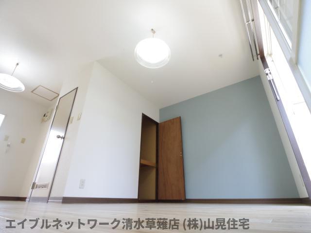 居室・リビング　ゆったりした洋室です