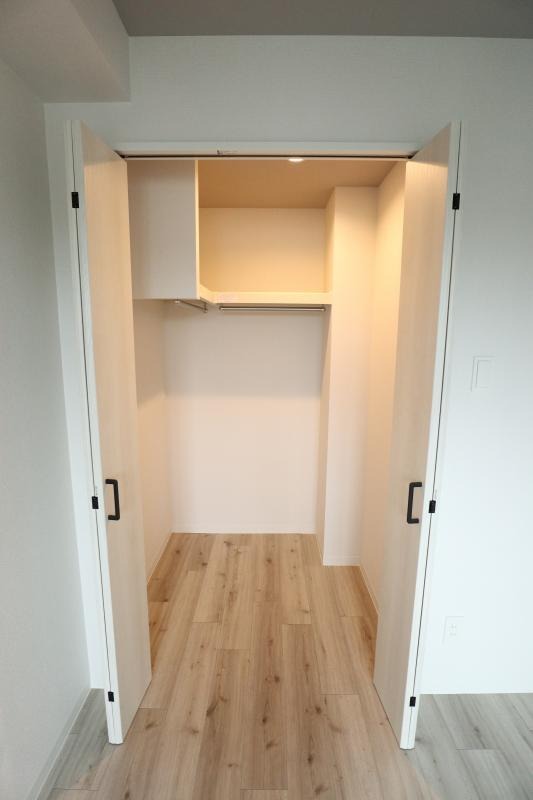 収納　収納力のあるウォークインクローゼットです！