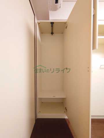収納　リライフ下北沢店